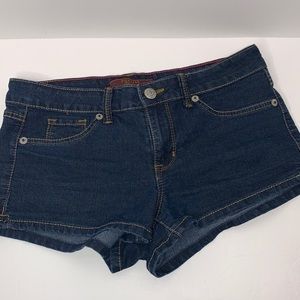 Domaine Brand jeans shorts size 9